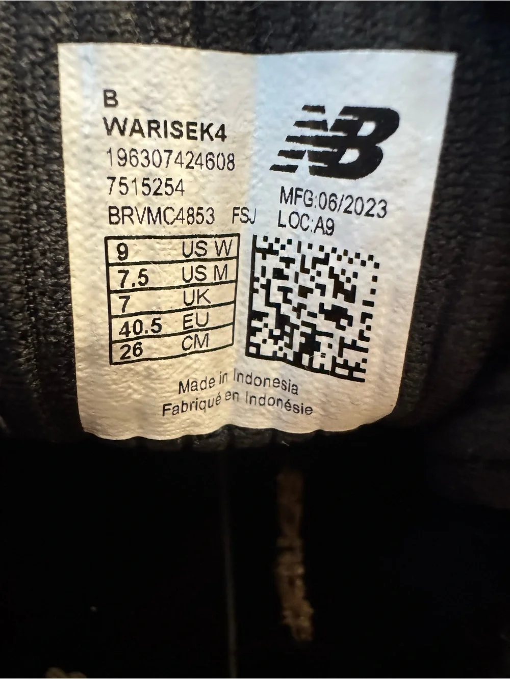 Ladies Black New Balance Fresh Foam Arishi Running/Athletic Sneakers